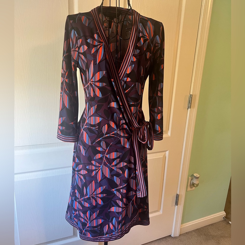 Bcbgmaxazaria Adele wrap dress XXS